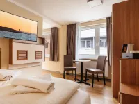 Helgolandia Apartments Hotels near Aquarium