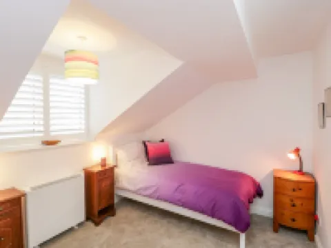 14 Lyme Mews Hotels in Seaton