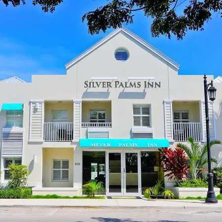 Silver Palms Inn