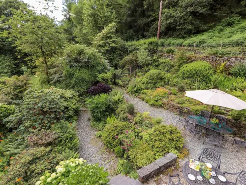 Huntingstile Lodge Hotels in Skelwith