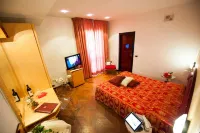 Hotel Regent - in Pieno Centro Hotels in Grottammare