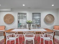 Vibrant Chic Home ~ 20 Mi to Salt Lake City! Hotels in Draper