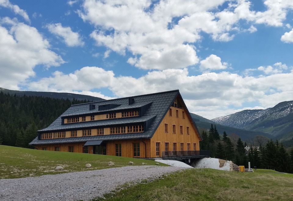 Apartment Residence Jeleni BoudyOver view