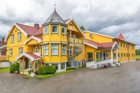 Gardermoen Hotel Bed & Breakfast Отели в г. Gardermoen