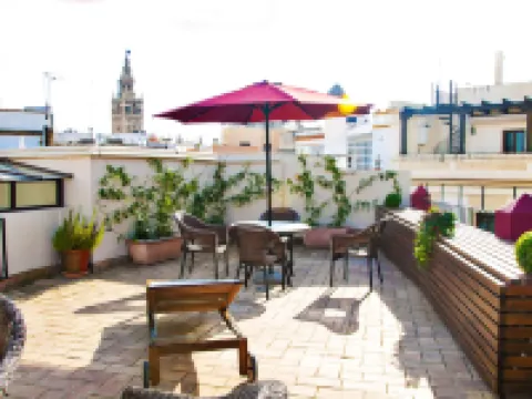 Hostal Callejon del Agua Hotels near Palacio Manara