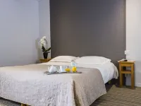 Logis Hôtel le Relais Hotels in Biscarrosse