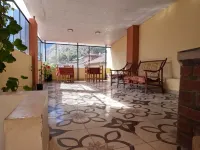 Hostal Apu Qhawarina