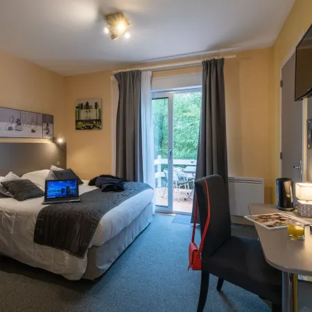 Logis Hotel le Prieure