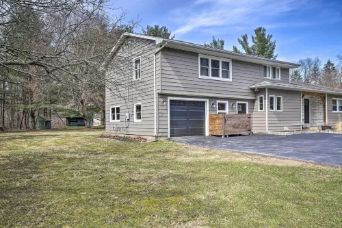 Stylish Pine Plains Home Near Parks and Hiking! - Homestays