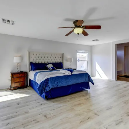 Putting Green, Pool and Spa Home in Queen Creek!