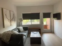 Your Bozeman Basecamp: Comfortable Condo in the Perfect Downtown Location