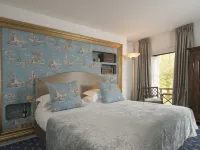 Le Manoir du Lys Hotels in Basse-Normandie