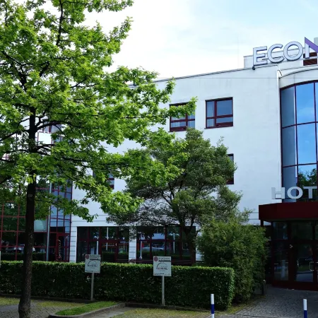 Amber Econtel München (Hotel München Pasing) Отели рядом с достопримечательностью «Железнодорожный вокзал Мюнхен-Фрайхам»