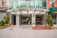 Hotel Mulberry Hotel dekat Chinatown - Little Italy