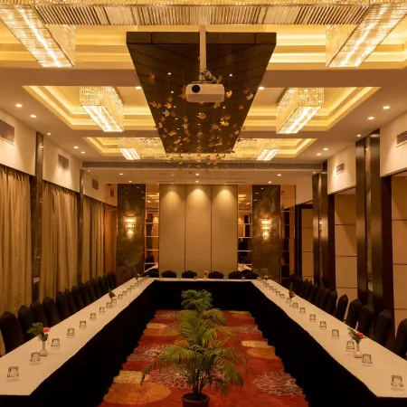 Hotel Surya Royal