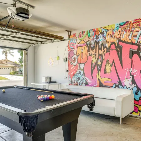 Private Pool & Patio: Pet-Friendly Bakersfield Gem