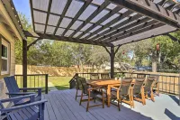 Fredericksburg Getaway w/ Covered Deck & Fire Pit! - Maalaistalo