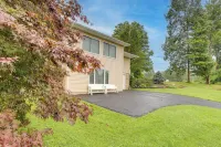 Montour Falls Apartment ~ 3 Mi to Seneca Lake! - Wifi