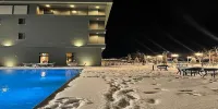 Toka Hotel Restaurant - Pools