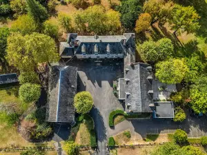 Hôtel Château de Lacan
