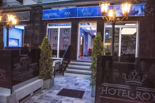 Hotel Royal - Bãi đậu xe