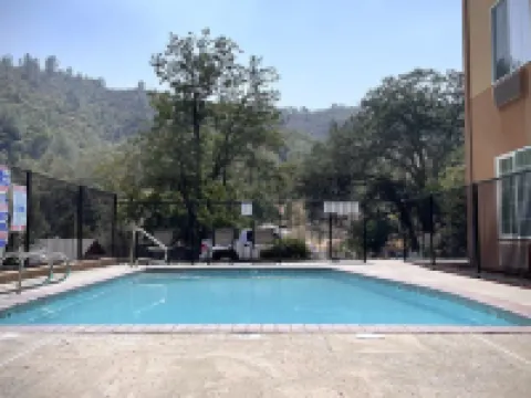 The Monarch Inn Hotels in Mariposa County