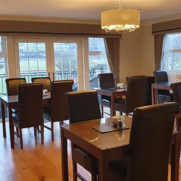Springfield Lodge Bed and Breakfast