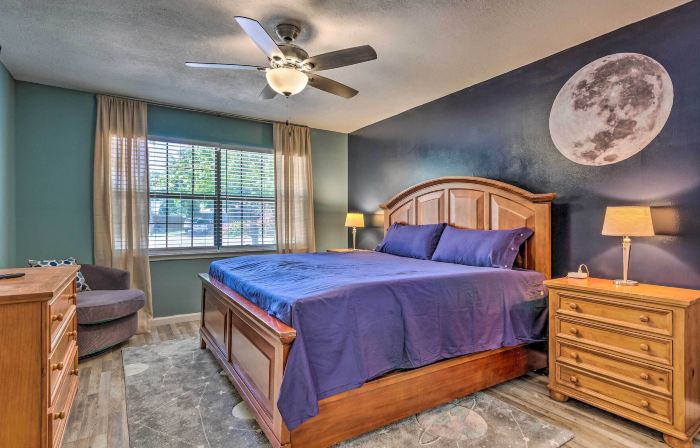 Stellar Fort Walton Retreat ~ 2 Mi to Beach!