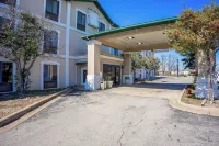 Ark Suites By OYO Jonesboro I-555 - 2-Sterne