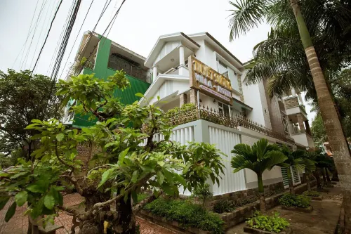 Tuyet Suong Villa Hotel Hotel di Tịnh ấn Tây