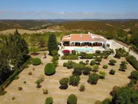 House / Villa - Collinas Verdes / Besafrim / LagosHouse with garden - Villas