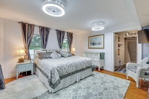 Quintessential New England Home w/ Patio & Grill! - parking