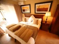 Le Cozmo Guesthouse Hotels in Vosloorus