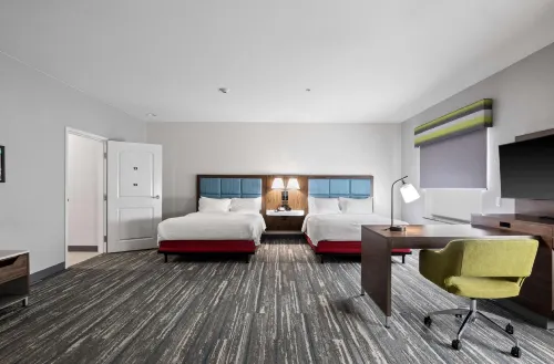 Hampton Inn & Suites Mount Pleasant - parking
