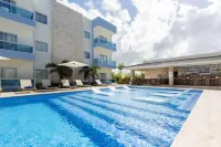 whala!urban Punta Cana - مسبح
