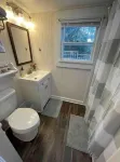 Cheerful 2-bedroom Edenton bungalow getaway