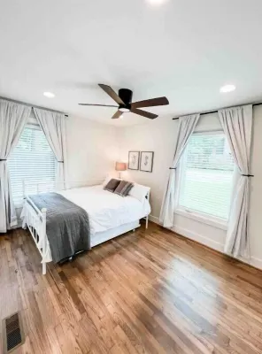 Delightful 2 BR Condo Downtown Homewood Hotels near Cumberland School of Law