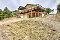 บ้าน Ruidoso พร้อมดาดฟ้าและกริลล์, ใกล้ Grindstone Lake - 2 ดาว