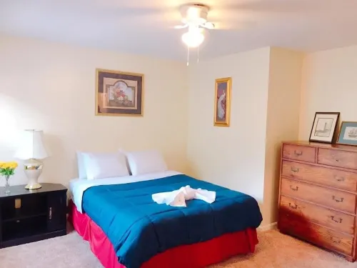 Beautiful Apartment in Historic Downtown Location