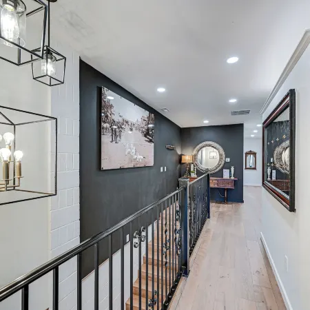 Stellar Craig Apartment - Walk to Restaurants!