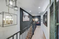 Stellar Craig Apartment - Walk to Restaurants! - Wifi