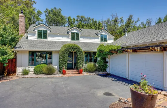 諾瓦託度假屋：游泳池，熱水浴缸，靠近舊金山灣區！