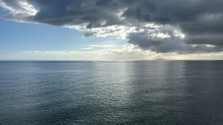 Rincon Ocean Front Sunset Apartment Getaway 2BR/BT Отели в г. Кальваче