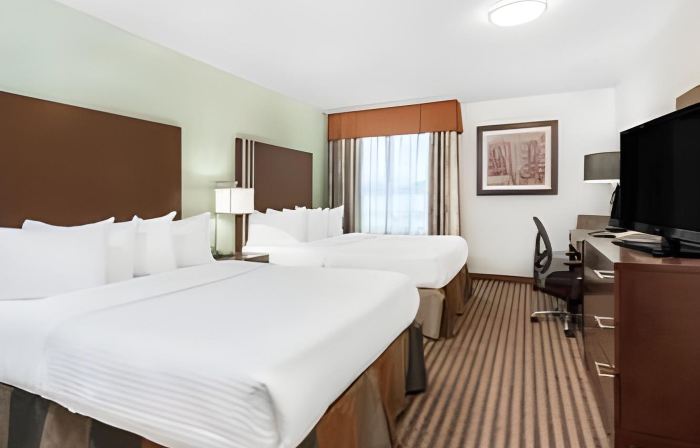Ramada by Wyndham Carlyle