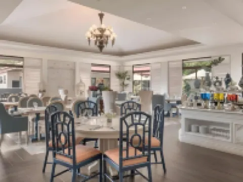 Hillcreek Gardens Tagaytay Hotels in Alfonso