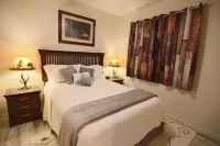 Cozy 2-bedroom Condo in serene Overgaard