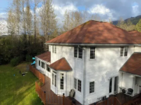 Alaska Bear Lodge LLC 貝爾克里克酒店