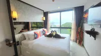 A304 - Foreat-Seaview 1BR-1BATH