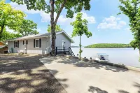 For the View Lakeside Launchpad! Great Location