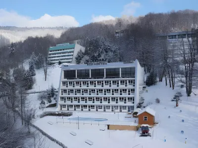 Diuna Beskidy Ustroń - Dawny Kolejarz